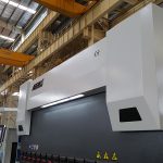 150 ton tekan rem 3200mm cnc 150 ton tekan rem hidrolik dengan membungkuk 8mm