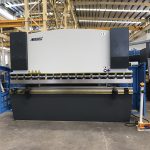 tirai track mesin bending cnc tekan rem hidrolik untuk dijual