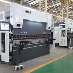 300tx 4000 3-minyak-silinder tekan rem hidrolik dengan cnc controller