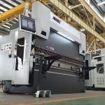 lembaran logam lentur 100 t / 3200 master logam tekan rem